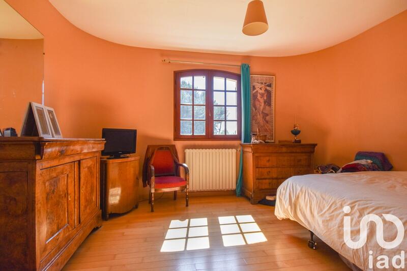 Maison - 160 m² - 7 pièces