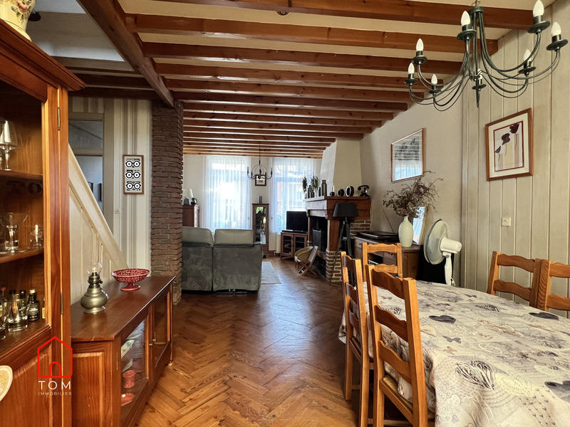 Maison - 145 m² - 6 pièces