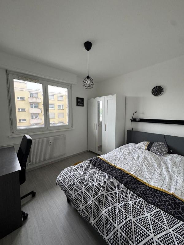 Appartement - 87 m² - 5 pièces