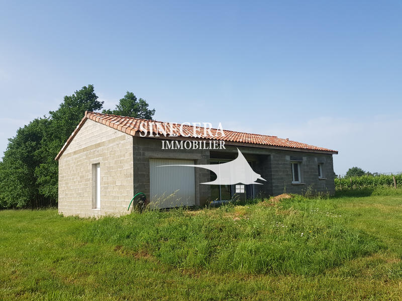 Maison - 205 m² - 6 pièces