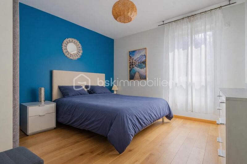 Appartement - 87 m² - 4 pièces