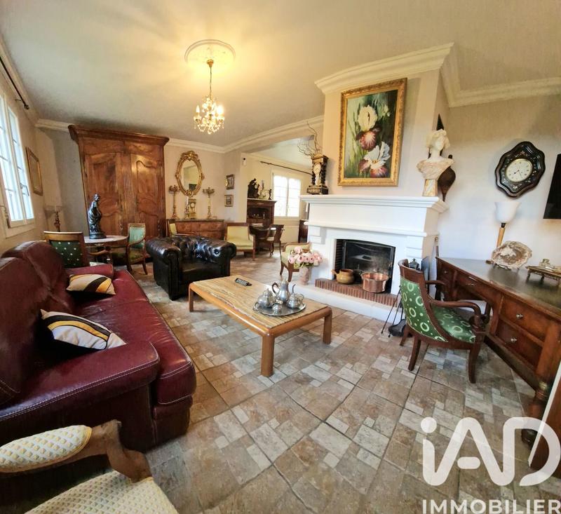 Maison - 189 m² - 6 pièces