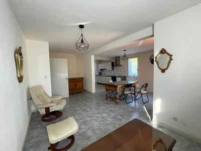 Appartement - 67 m² - 2 pièces