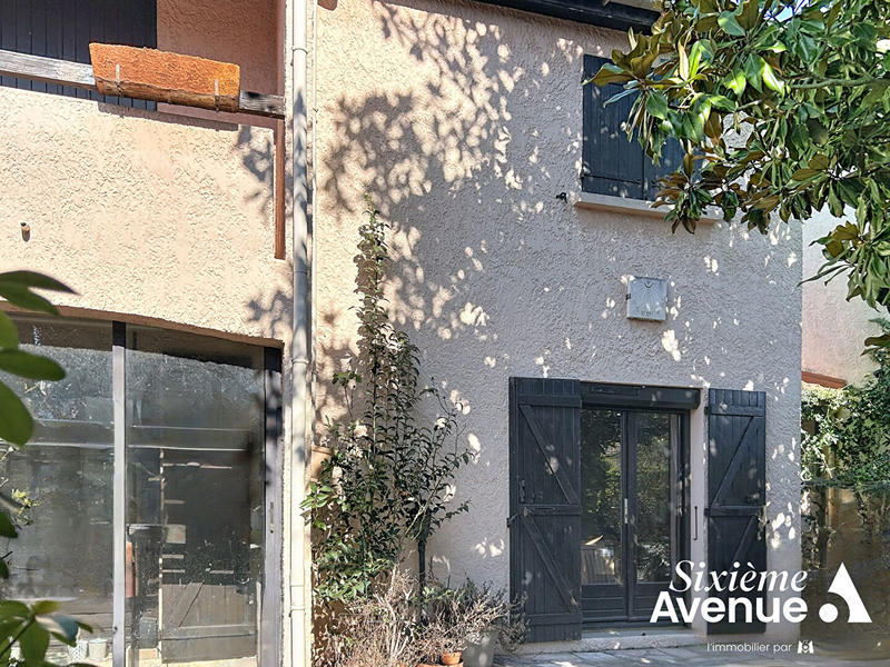 Maison - 86 m² - 4 pièces