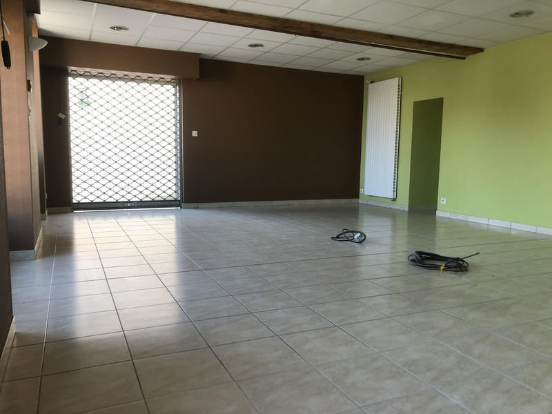 Local commercial - 174 m²