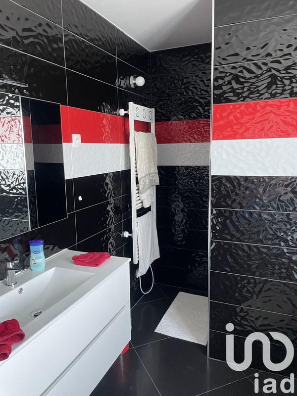 Maison - 153 m² - 5 pièces