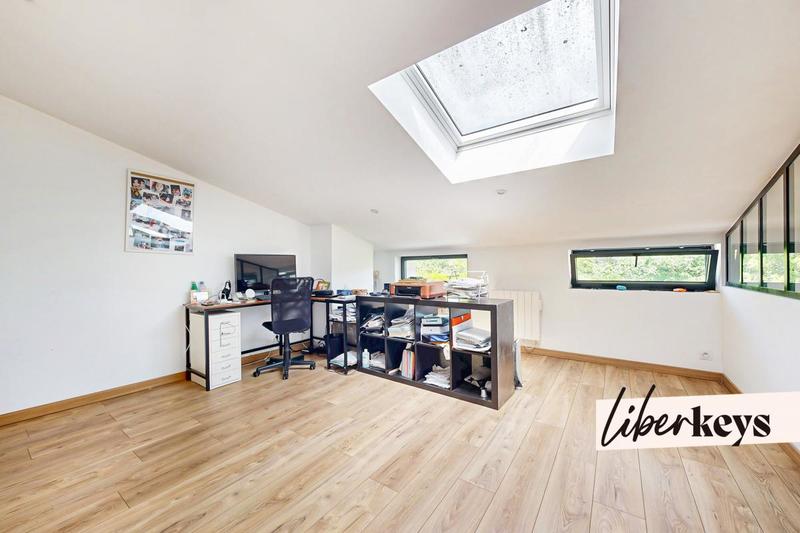 Maison - 177 m² - 6 pièces