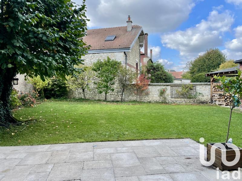 Maison - 194 m² - 8 pièces