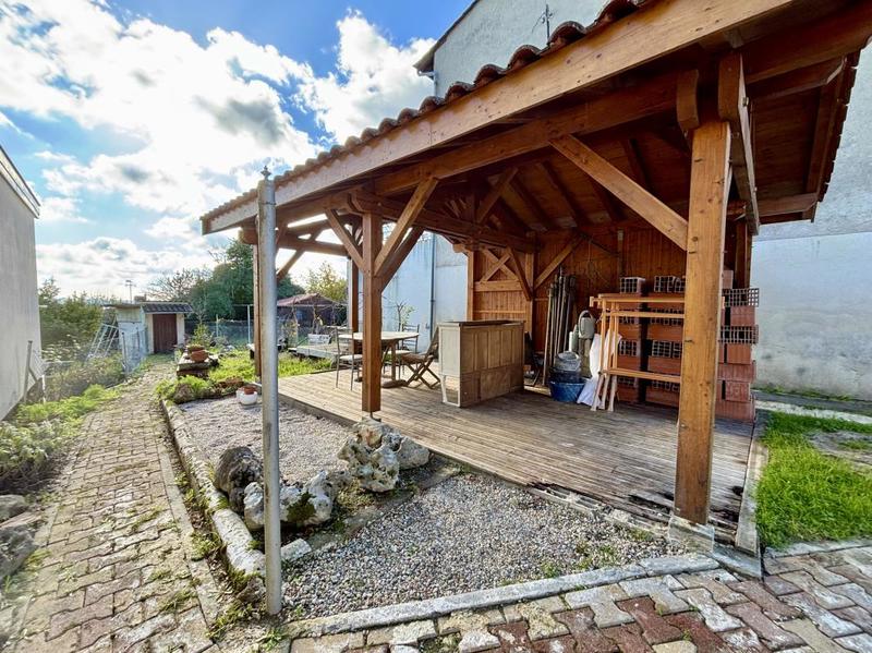 Maison - 120 m² - 6 pièces