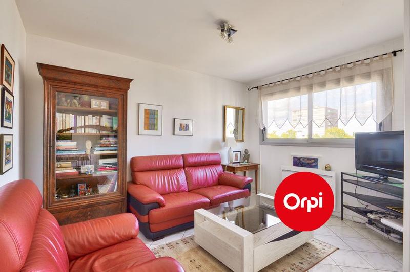 Appartement - 98 m² - 4 pièces