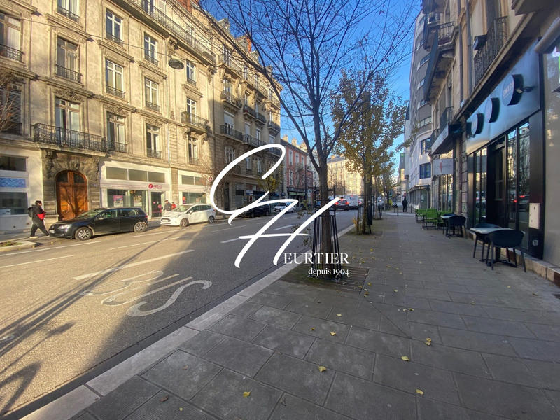 Parking / Garage - 15 m²