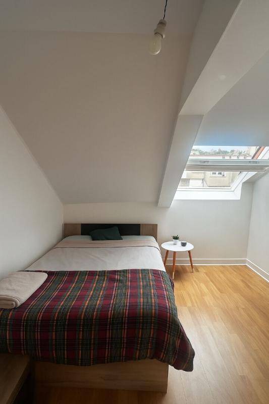 Studio - 25 m² - 1 pièce