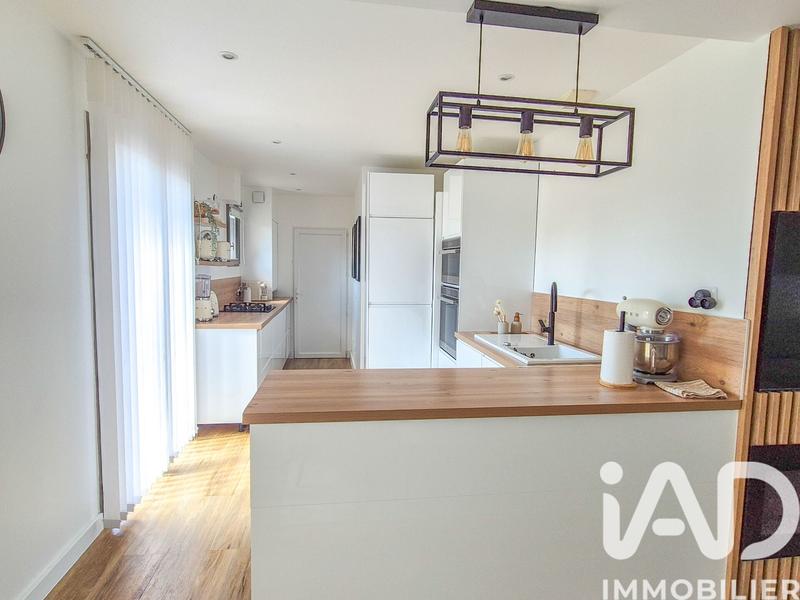 Maison - 131 m² - 7 pièces