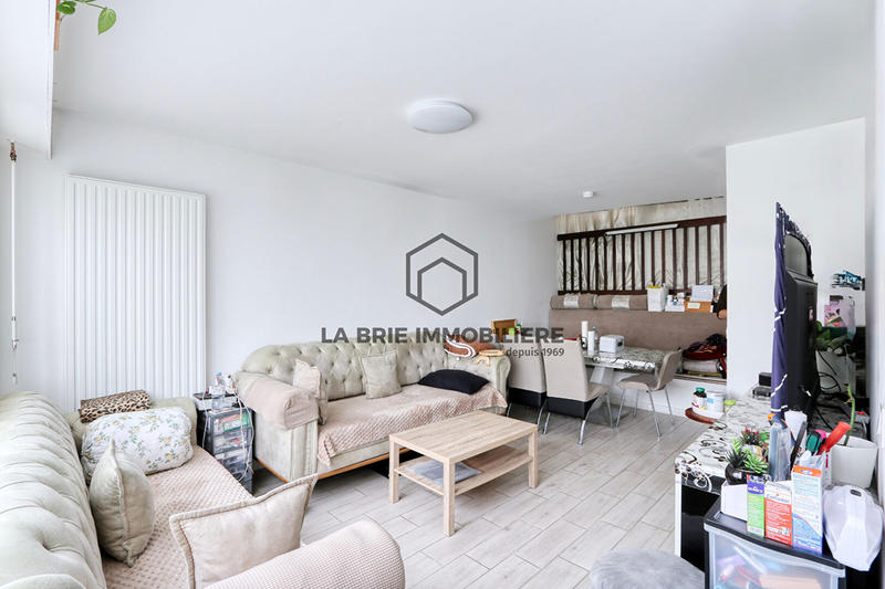 Maison - 92 m² - 5 pièces