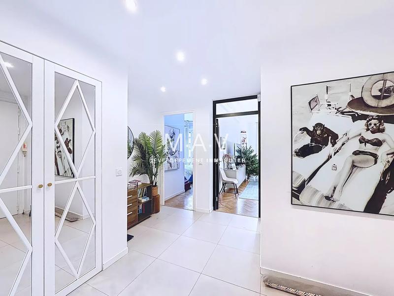 Appartement - 104 m² - 4 pièces