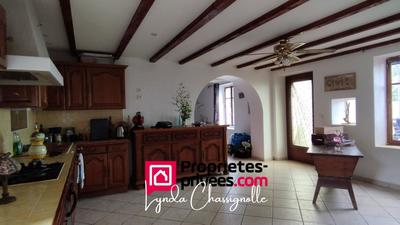 Maison - 160 m² - 7 pièces