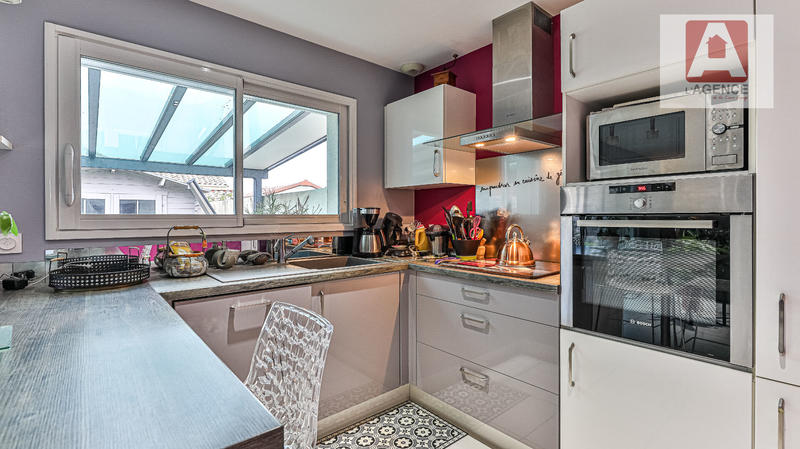 Maison - 84 m² - 3 pièces