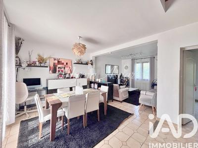 Maison - 120 m² - 7 pièces