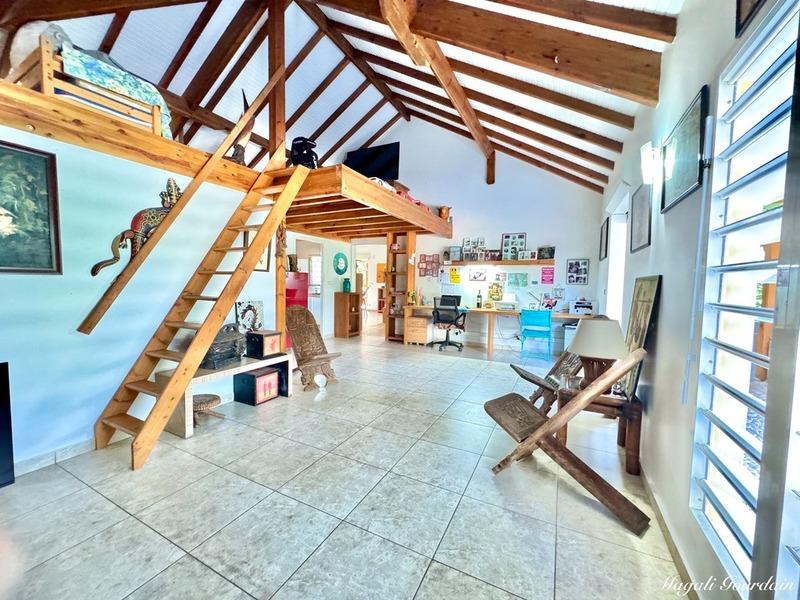 Local commercial - 540 m² - 4 pièces