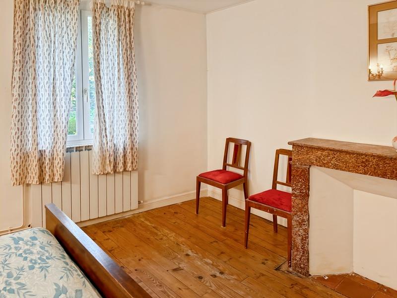 Immeuble - 585 m² - 3 pièces