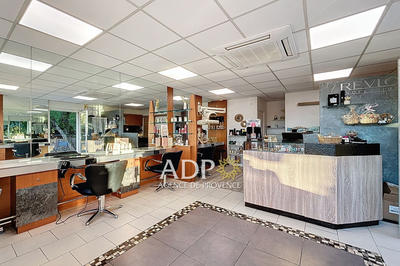 Fonds de commerce - Magasins - 38 m²