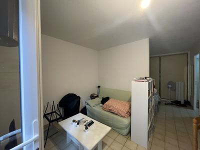 Studio - 29 m² - 1 pièce
