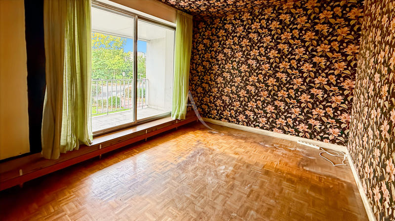 Appartement - 98 m² - 4 pièces