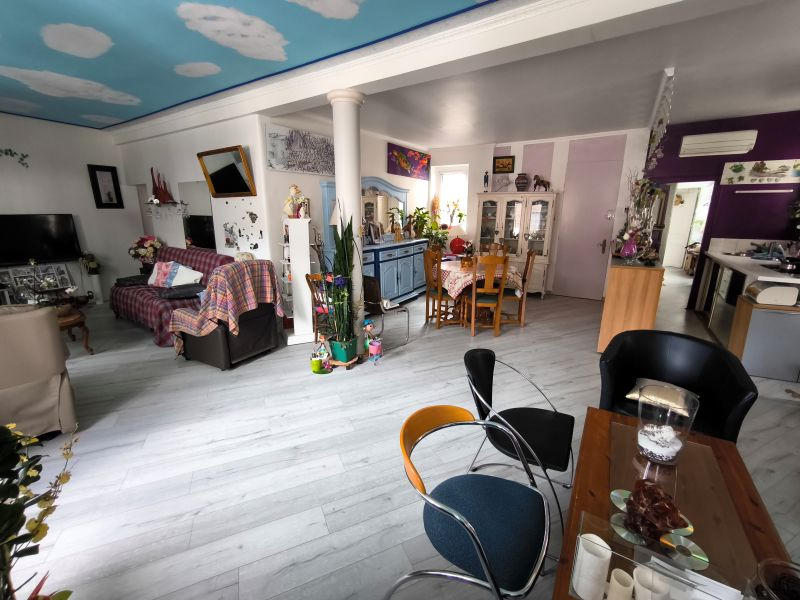 Immeuble - 461 m² - 15 pièces