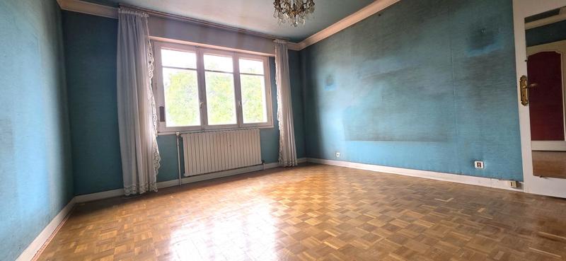 Maison - 163 m² - 6 pièces