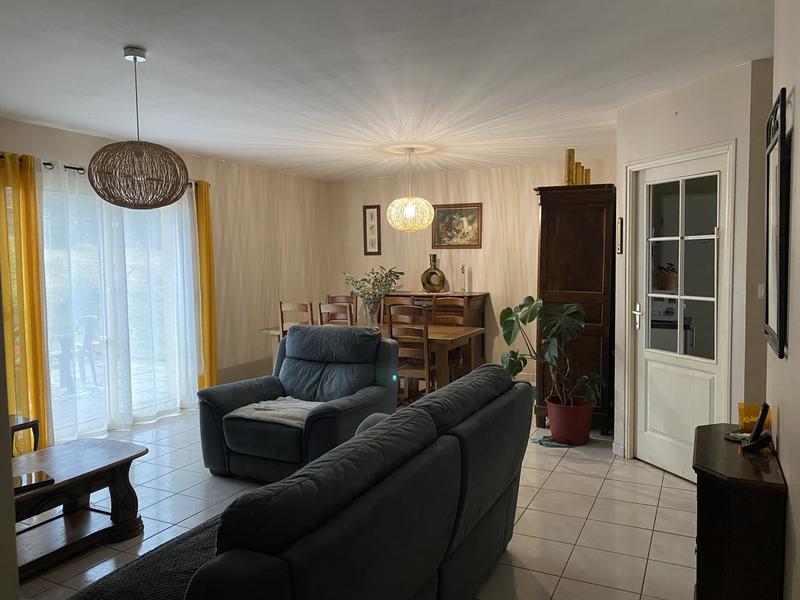 Maison - 106 m² - 5 pièces