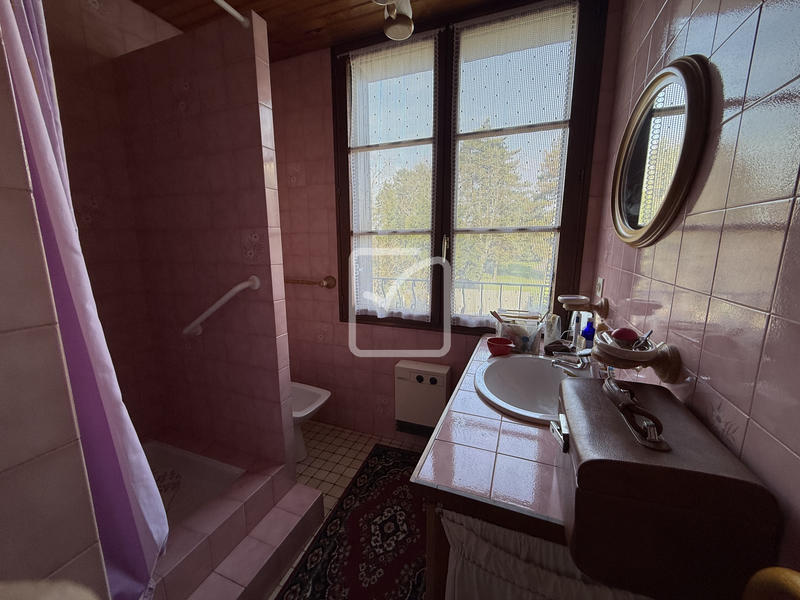 Maison - 77 m² - 5 pièces