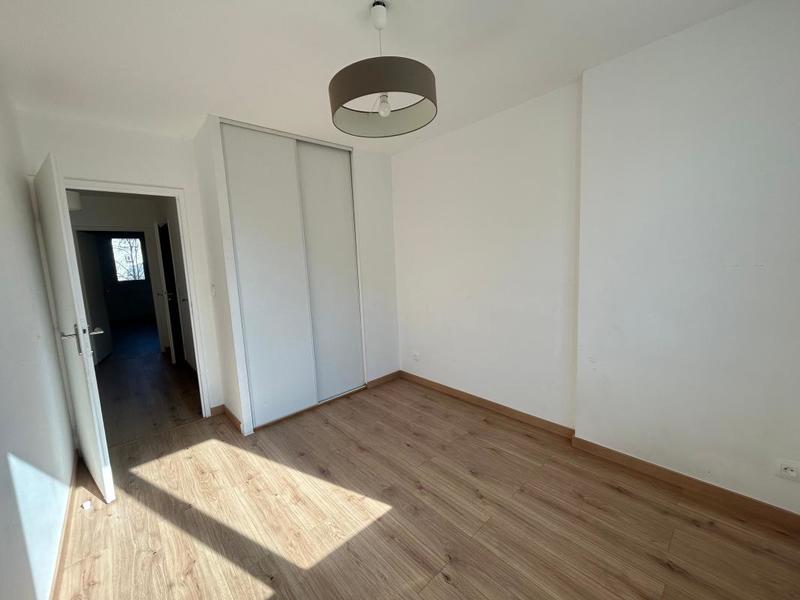 Appartement - 97 m² - 4 pièces