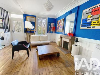 Maison - 114 m² - 10 pièces