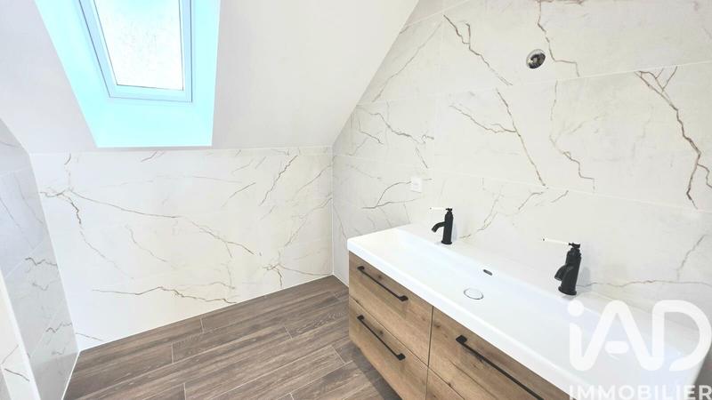 Maison - 130 m² - 5 pièces