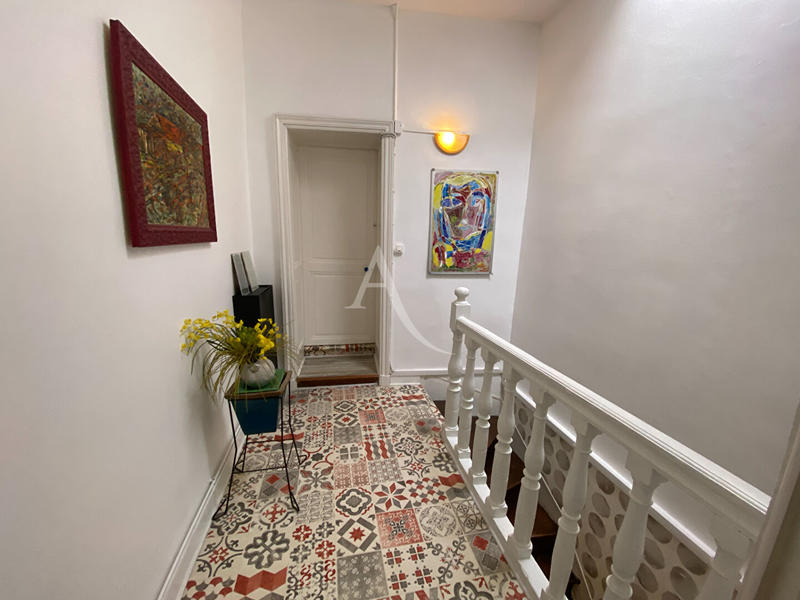 Appartement - 137 m² - 5 pièces