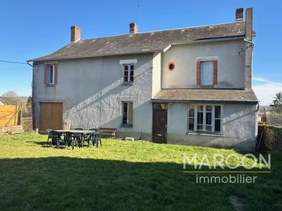 Maison de village - 122 m² - 7 pièces