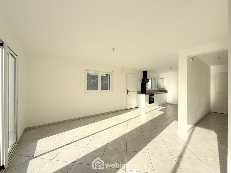 Maison - 84 m² - 4 pièces