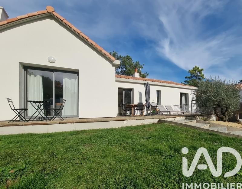 Maison - 191 m² - 6 pièces