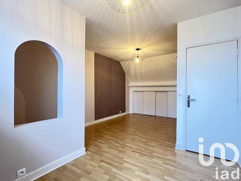 Maison - 176 m² - 8 pièces