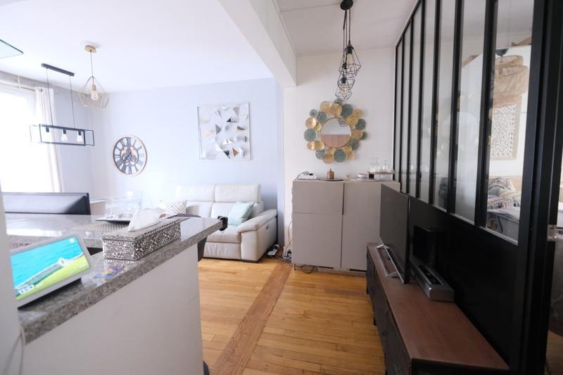 Appartement ancien - 56 m² - 3 pièces