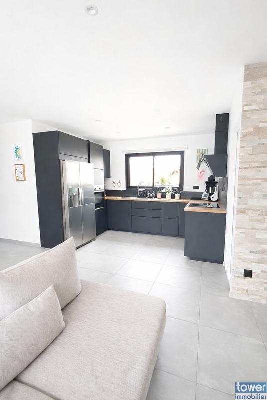 Maison - 100 m² - 4 pièces