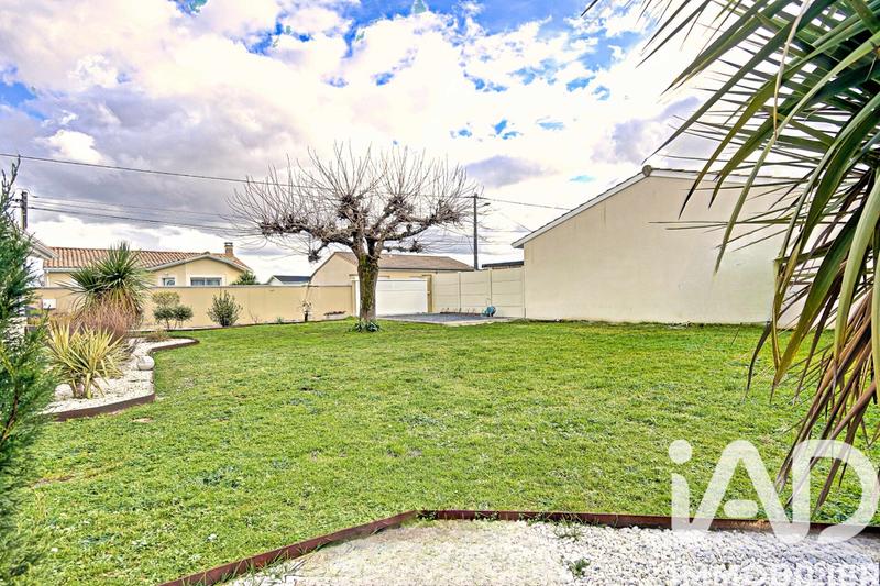 Maison - 104 m² - 4 pièces