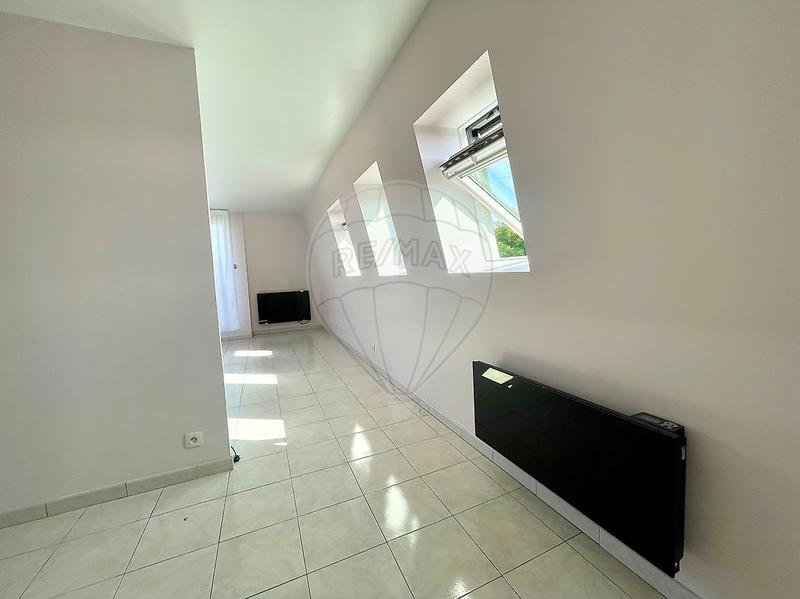 Appartement - 75 m² - 4 pièces