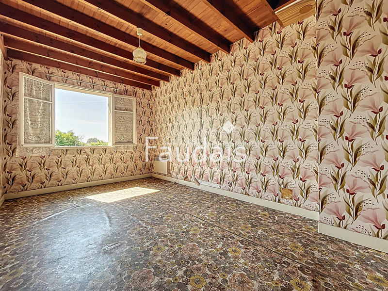 Maison - 110 m² - 5 pièces