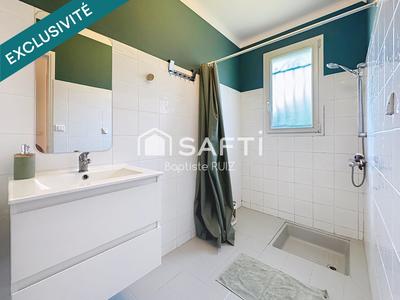 Maison - 96 m² - 4 pièces