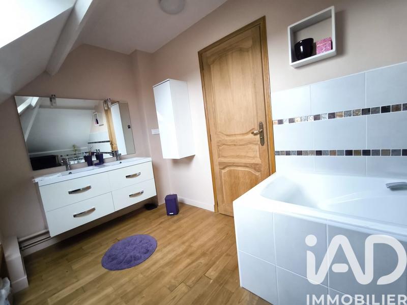 Maison - 157 m² - 7 pièces