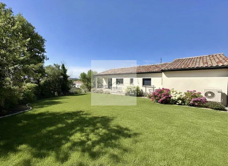 Maison - 117 m² - 4 pièces