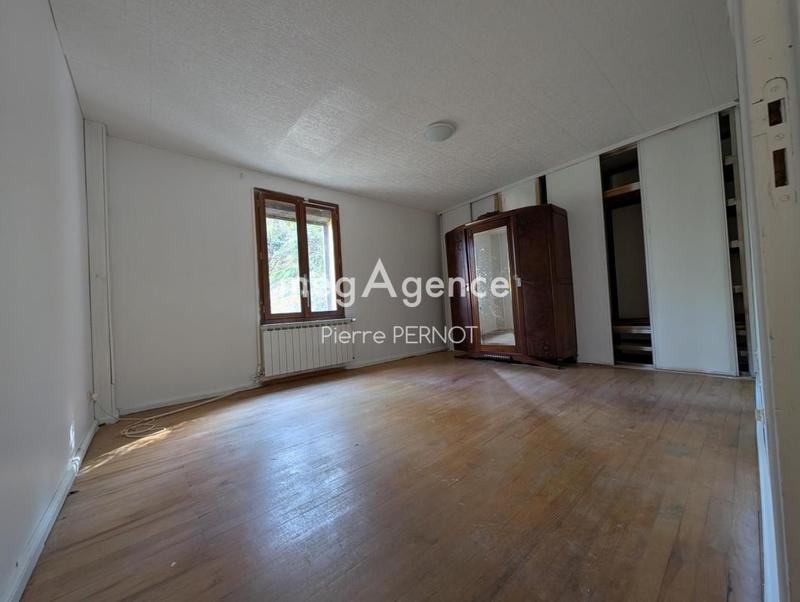 Maison ancienne - 247 m² - 7 pièces