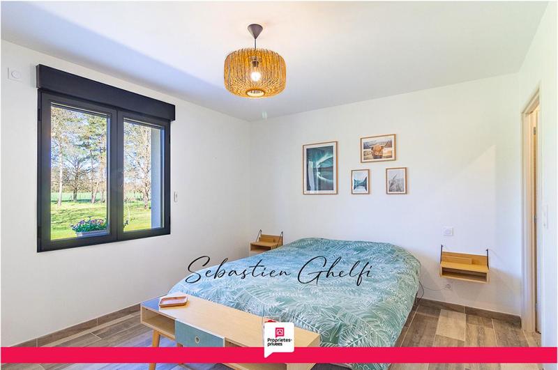 Maison - 145 m² - 6 pièces