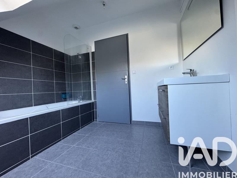 Maison - 101 m² - 4 pièces